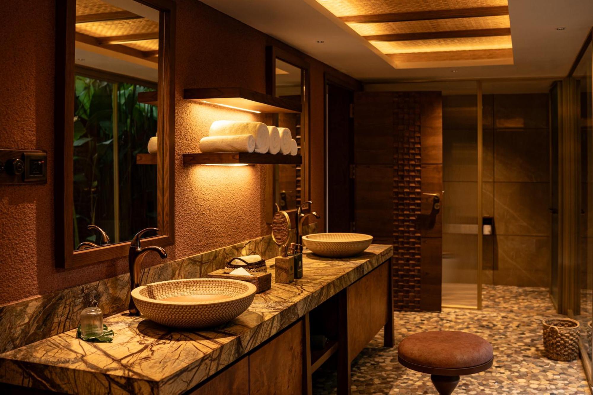 Timbertales Luxury Resort Coorg マディケーリ エクステリア 写真