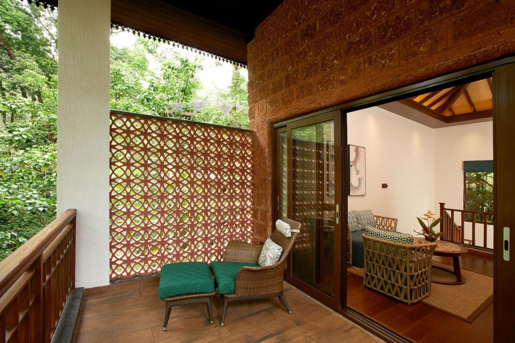 Timbertales Luxury Resort Coorg マディケーリ エクステリア 写真