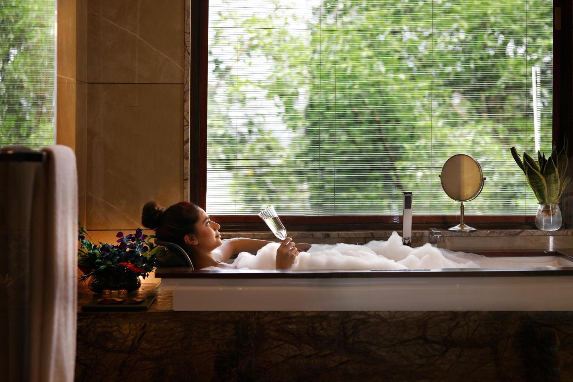 Timbertales Luxury Resort Coorg マディケーリ エクステリア 写真